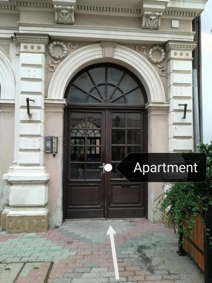 Appartement Pécs sétaló utcájában 6 személyes 3 szobás lakás Extérieur photo